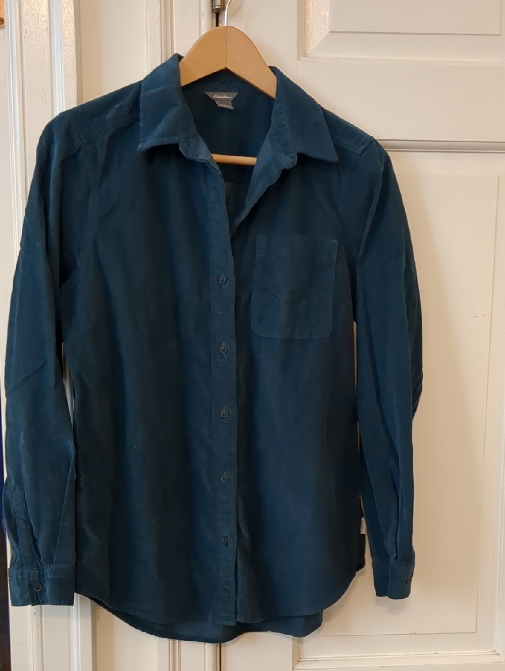 Women Eddie Bauer Blue Fine Wale Corduroy Teal Shirt Long Sleeve Button Up Small